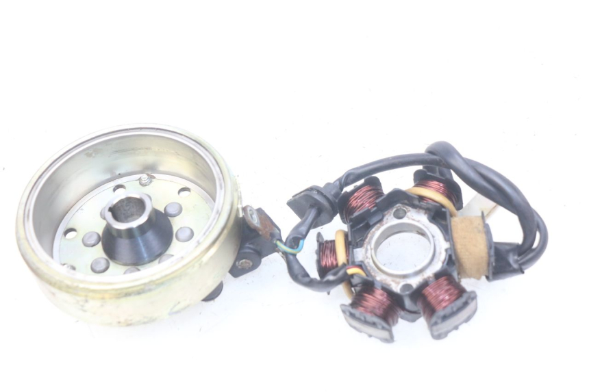 photo de ROTOR STATOR PEUGEOT LUDIX BLASTER 50 (2006 - 2014) - Zoom stanu zużycia