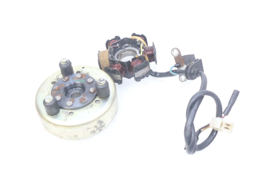 photo de ROTOR STATOR PEUGEOT LUDIX BLASTER 50 (2006 - 2014) - Inny kąt widzenia