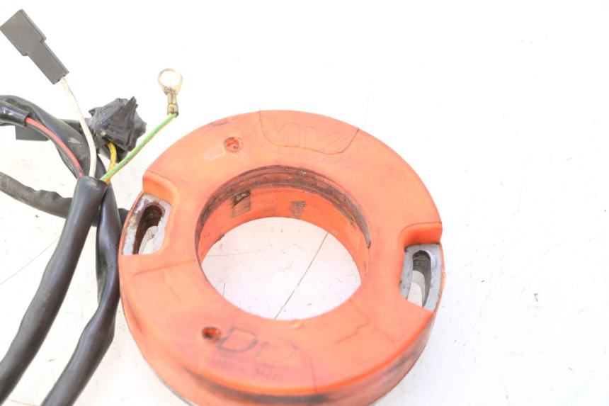 photo de ROTOR STATOR PEUGEOT LUDIX BLASTER 50 (2006 - 2014) - Punkty mocowania