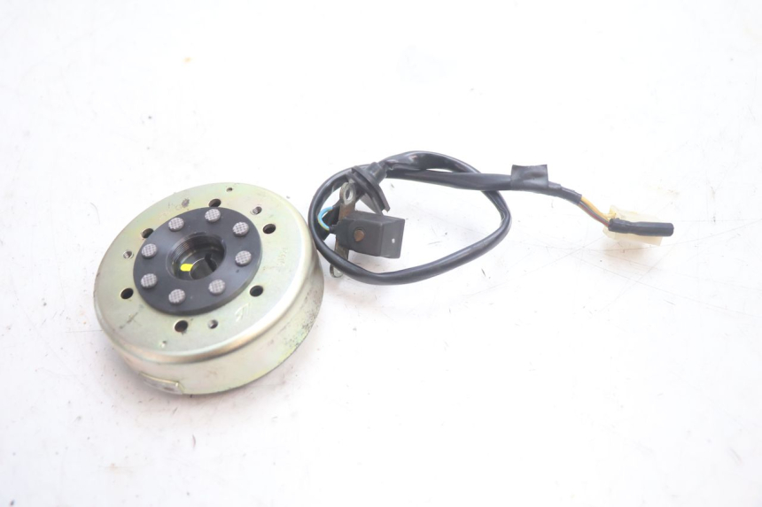 photo de ROTOR STATOR PEUGEOT LUDIX 50 (2005 - 2007) - Zoom stanu zużycia