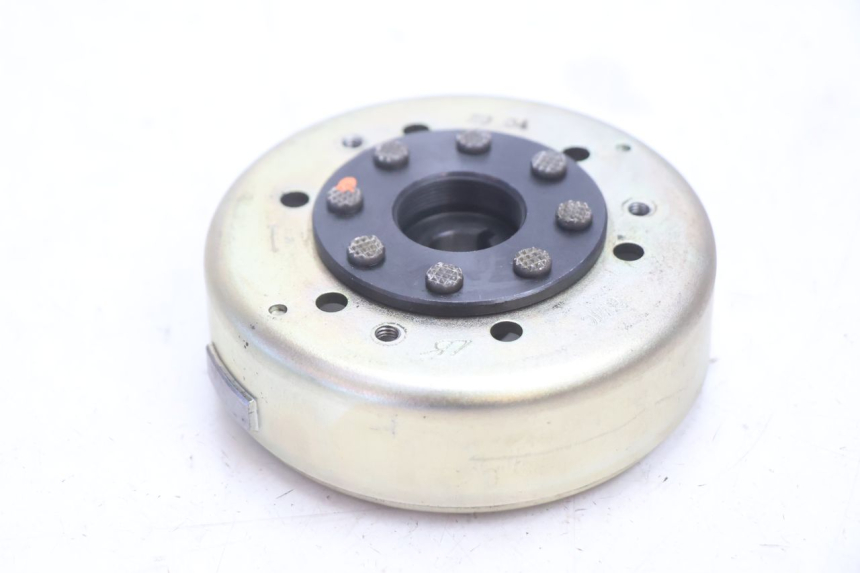 photo de ROTOR STATOR PEUGEOT LUDIX ONE 14P 50 (2004 - 2013) - Zbliżenie techniczne
