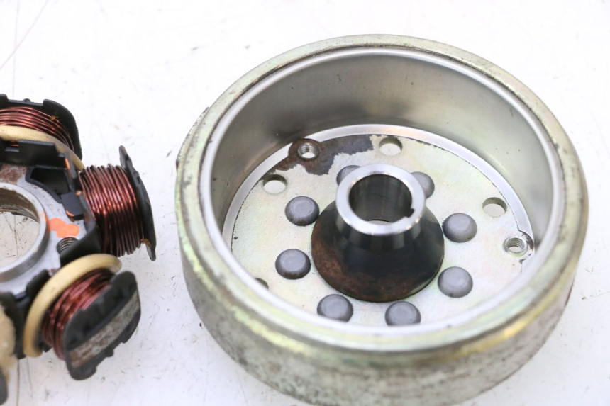 photo de ROTOR STATOR PEUGEOT LUDIX ONE 50 (2004 - 2013) - Część sprawdzona