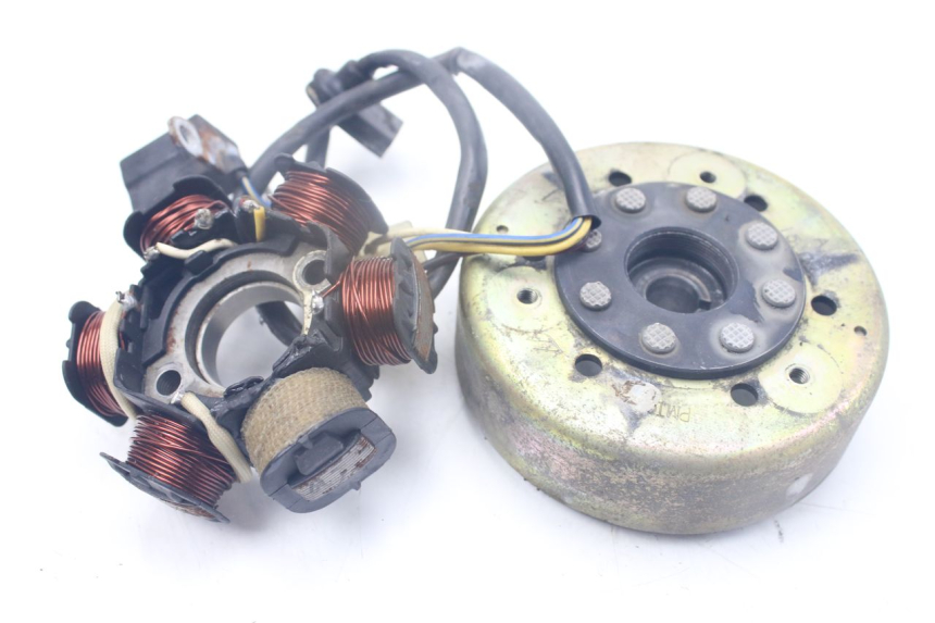 photo de ROTOR STATOR PEUGEOT LUDIX SNAKE 2T 50 (2004 - 2014) - Widok główny