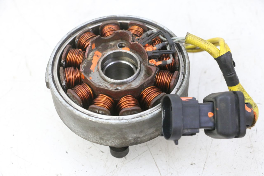 photo de ROTOR STATOR PIAGGIO MP3 125 (2006 - 2014) - Szczegół części