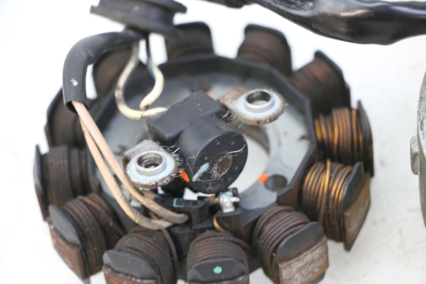 photo de ROTOR STATOR MBK MW TRYPTIK 125 (2014 - 2016) - Inny kąt widzenia