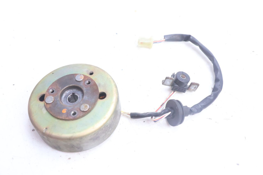 photo de ROTOR STATOR YAMAHA NEO'S NEOS 2T 50 (1998 - 2007) - Zoom stanu zużycia