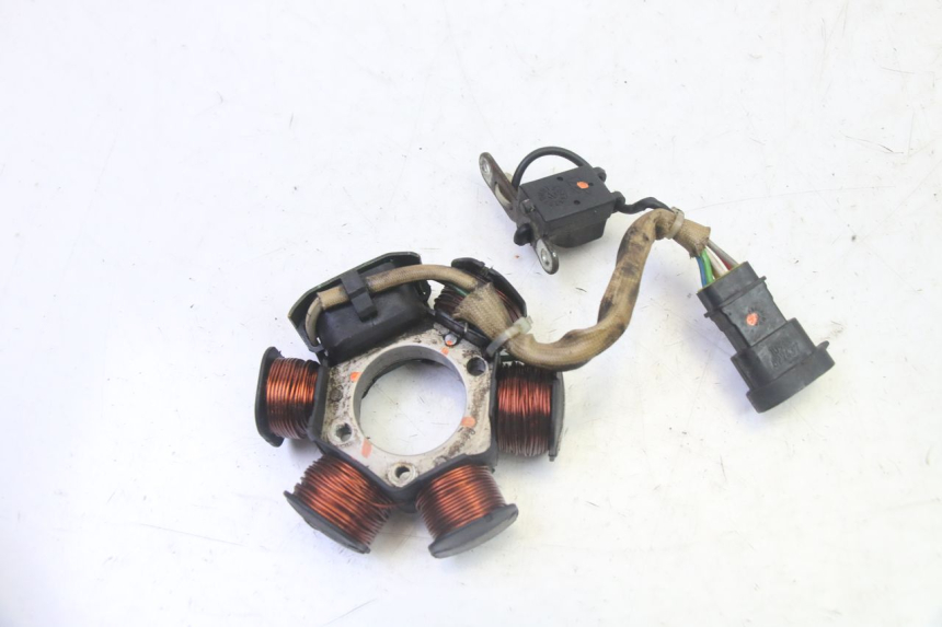 photo de ROTOR STATOR PIAGGIO NEW TYPHOON 50 (2010 - 2017) - Zbliżenie techniczne