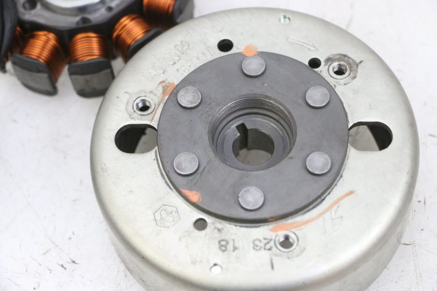 photo de ROTOR STATOR PIAGGIO NEW TYPHOON 50 (2018 - 2021) - Inny kąt widzenia