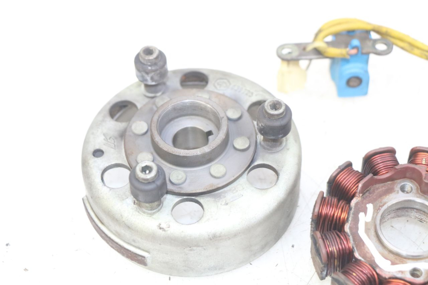 photo de ROTOR STATOR GILERA NEXUS 125 (2007 - 2009) - Oznaczenia i referencje