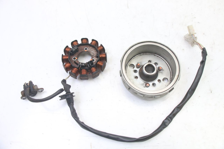 photo de ROTOR STATOR MBK OVETTO 4T 50 (2008 - 2016) - Szczegół części