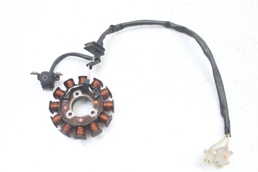 photo de ROTOR STATOR MBK OVETTO 4T 50 (2008 - 2016) - Inny kąt widzenia