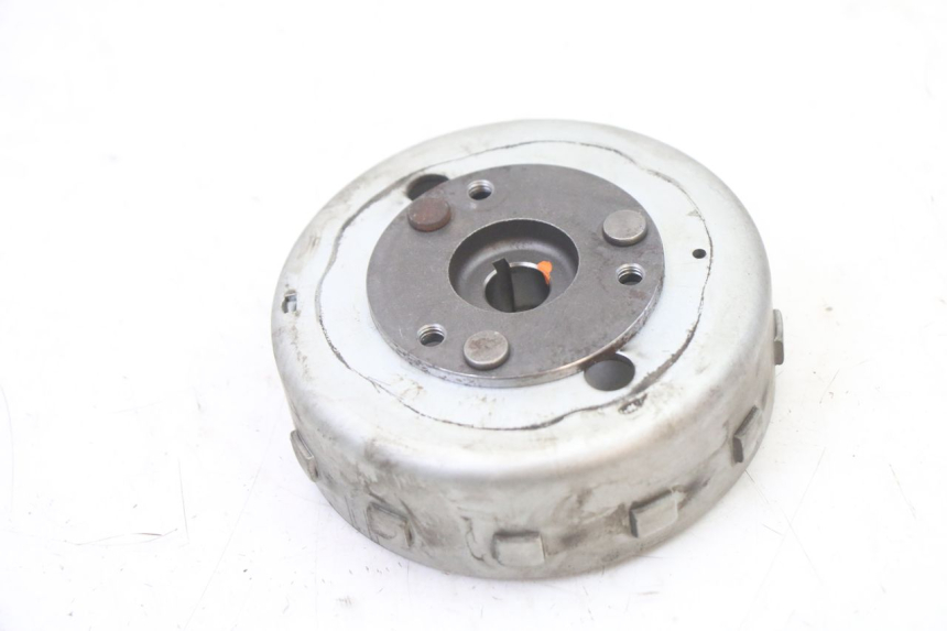 photo de ROTOR STATOR MBK OVETTO 4T 50 (2008 - 2016) - Punkty mocowania