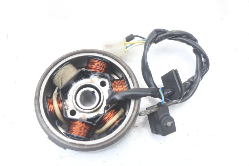 photo de ROTOR STATOR PEUGEOT KISBEE 2T 50 (2010 - 2017) - Inny kąt widzenia