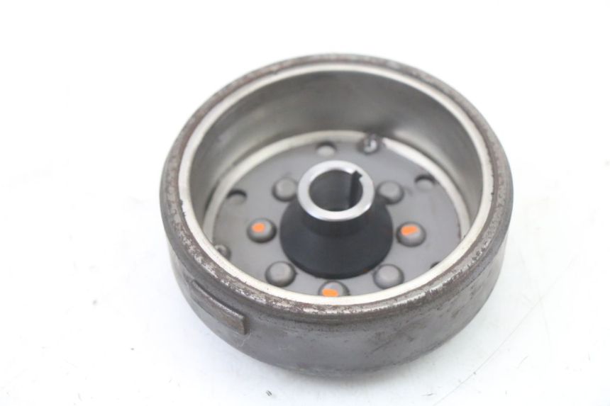 photo de ROTOR STATOR PEUGEOT KISBEE 2T 50 (2010 - 2017) - Punkty mocowania