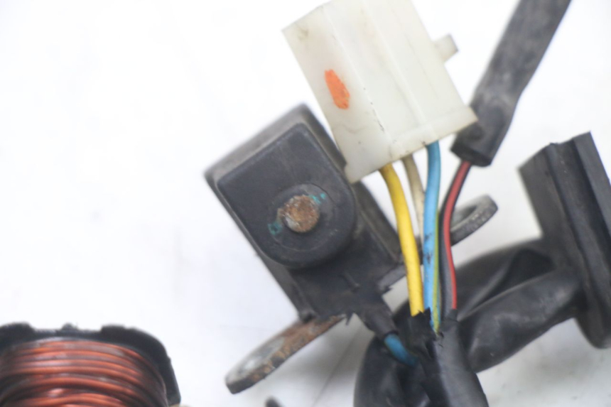 photo de ROTOR STATOR PEUGEOT KISBEE 2T 50 (2010 - 2017) - Oznaczenia i referencje