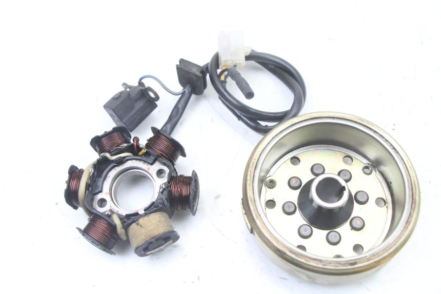 photo de ROTOR STATOR PEUGEOT LUDIX ONE 50 (2005 - 2008) - Zoom stanu zużycia