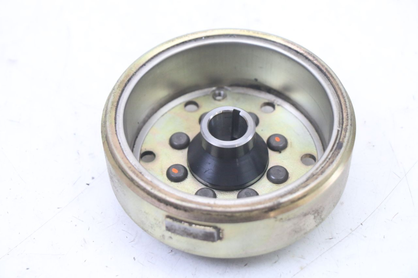 photo de ROTOR STATOR PEUGEOT LUDIX ONE 50 (2005 - 2008) - Punkty mocowania