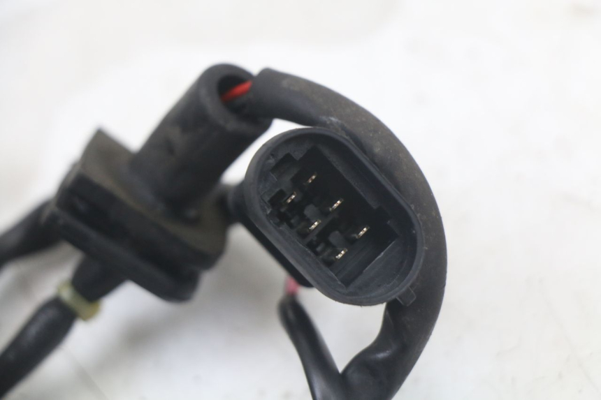 photo de ROTOR STATOR PIAGGIO LIBERTY IGET 4T 50 (2021 - 2025) - Zbliżenie komponentów