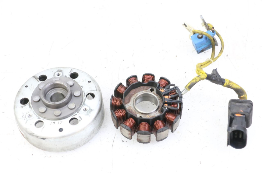 photo de ROTOR STATOR PIAGGIO VESPA LX 150 (2005 - 2013) - Widok główny