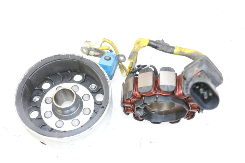 photo de ROTOR STATOR PIAGGIO VESPA LX 150 (2005 - 2013) - Inny kąt widzenia