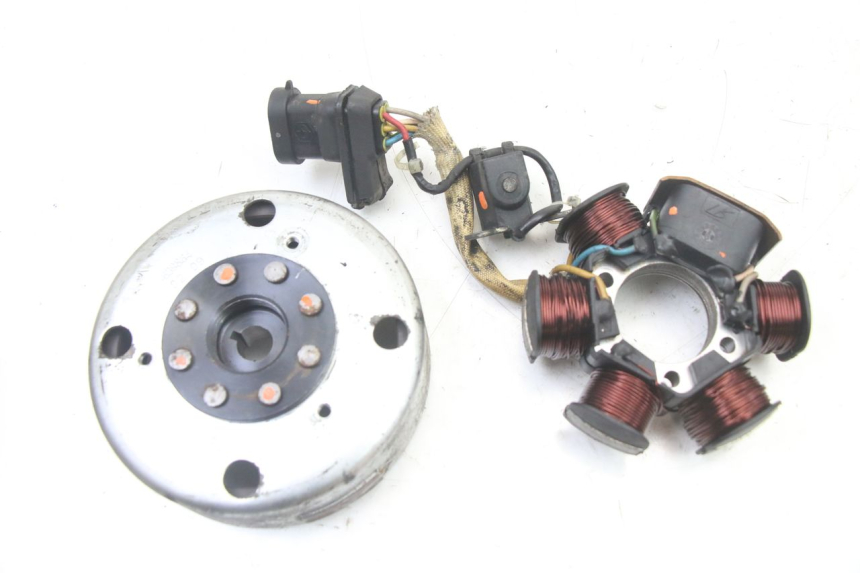 photo de ROTOR STATOR PIAGGIO VESPA S 2T 50 (2007 - 2014) - Widok główny