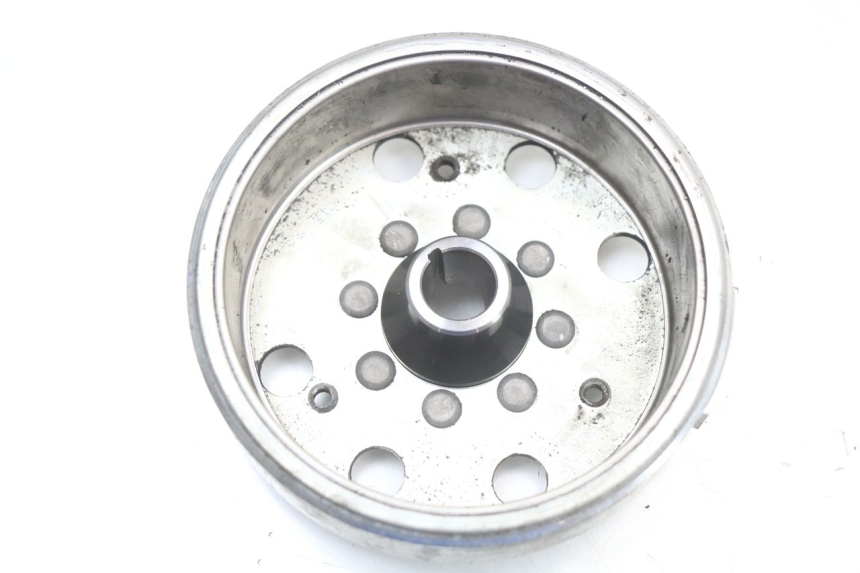 photo de ROTOR STATOR GILERA RUNNER SP 50 (2009 - 2017) - Zbliżenie techniczne