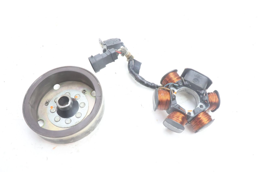 photo de ROTOR STATOR GILERA RUNNER SP 50 (2002 - 2004) - Szczegół części