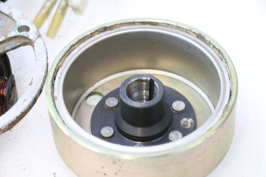 photo de ROTOR STATOR KEEWAY RY6 2T 50 (2011 - 2019) - Zbliżenie techniczne