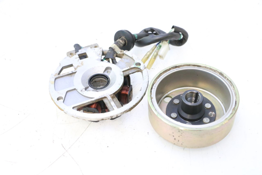 photo de ROTOR STATOR KEEWAY RY6 2T 50 (2011 - 2019) - Widok ogólny