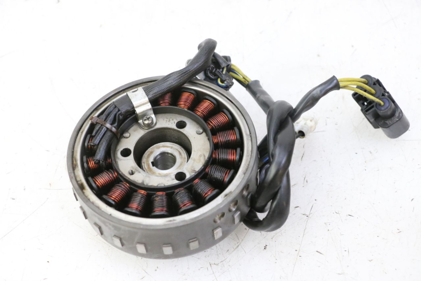 photo de ROTOR STATOR PEUGEOT SATELIS 125 (2013 - 2018) - Szczegół części