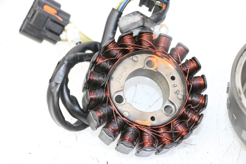 photo de ROTOR STATOR PEUGEOT SATELIS 125 (2013 - 2018) - Widok produktu