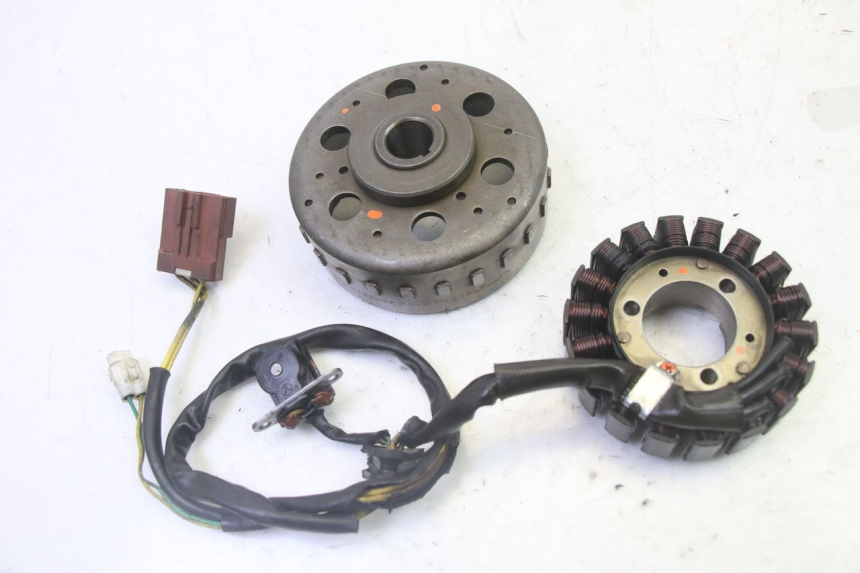 photo de ROTOR STATOR PEUGEOT SATELIS 125 (2013 - 2018) - Widok główny