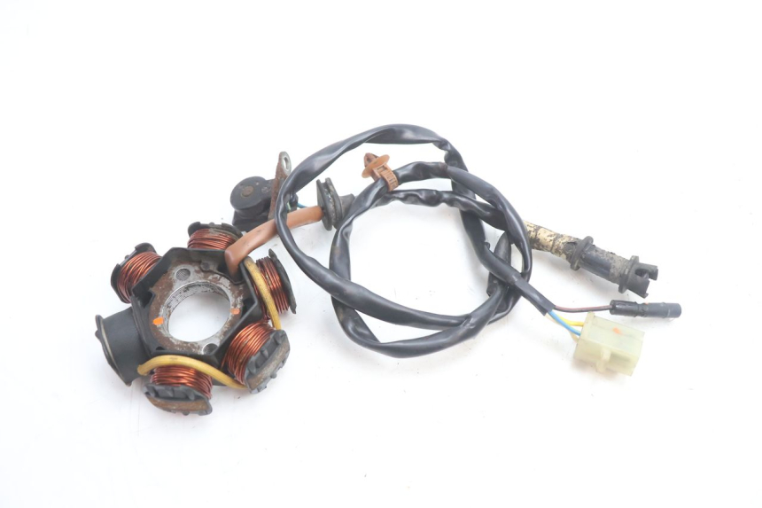 photo de ROTOR STATOR PEUGEOT SPEEDFIGHT 2 AC 50 (2000 - 2009) - Zbliżenie techniczne