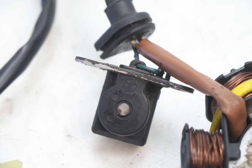 photo de ROTOR STATOR PEUGEOT SPEEDFIGHT LC 50 (1996 - 2002) - Punkty mocowania