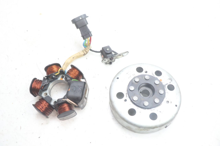 photo de ROTOR STATOR APRILIA SR 2T 50 (2012 - 2017) - Widok główny