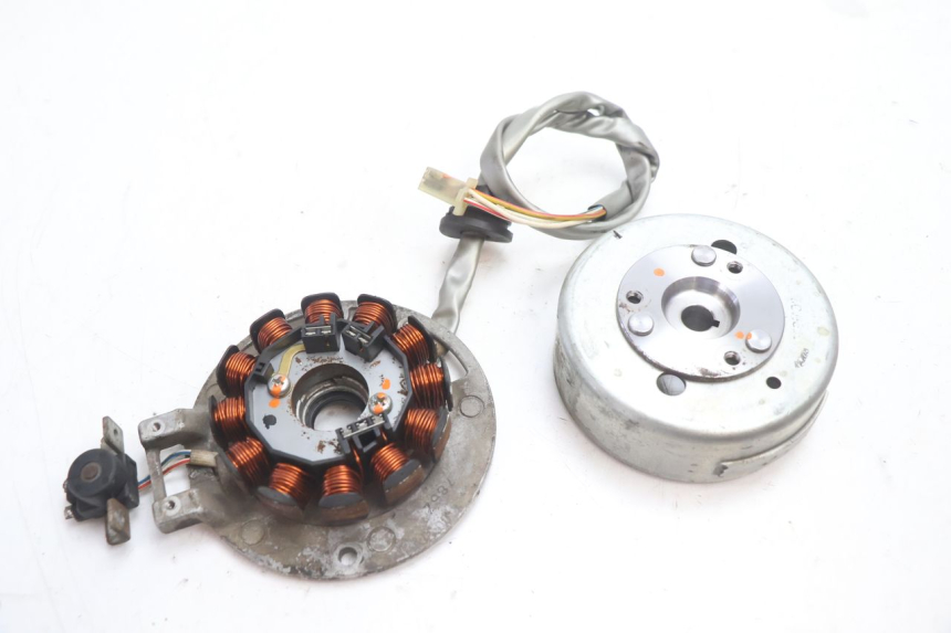 photo de ROTOR STATOR MBK STUNT NAKED 50 (2004 - 2018) - Widok główny