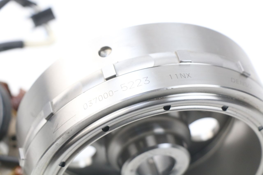 photo de ROTOR STATOR YAMAHA TDM ABS 900 (2002 - 2014) - Inny kąt widzenia