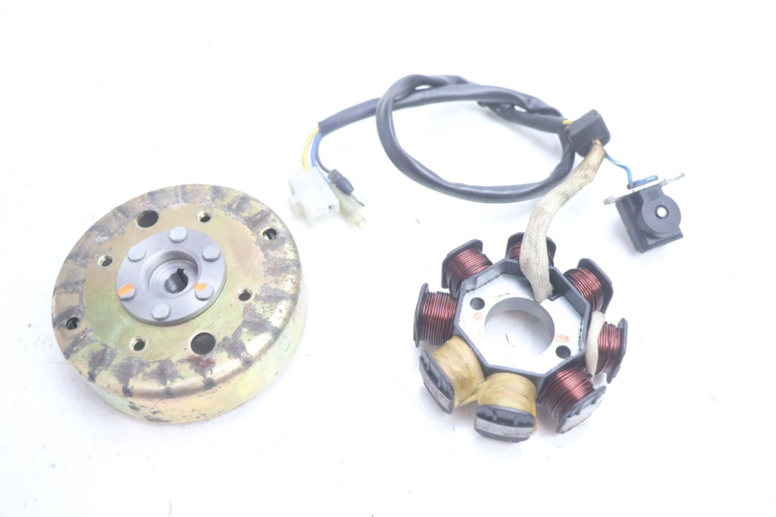 photo de ROTOR STATOR BAOTIAN TRAVEL SPIRIT 50 (2010 - 2012) - Widok główny