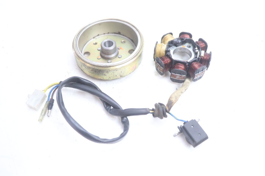 photo de ROTOR STATOR BAOTIAN TRAVEL SPIRIT 50 (2010 - 2012) - Szczegół części