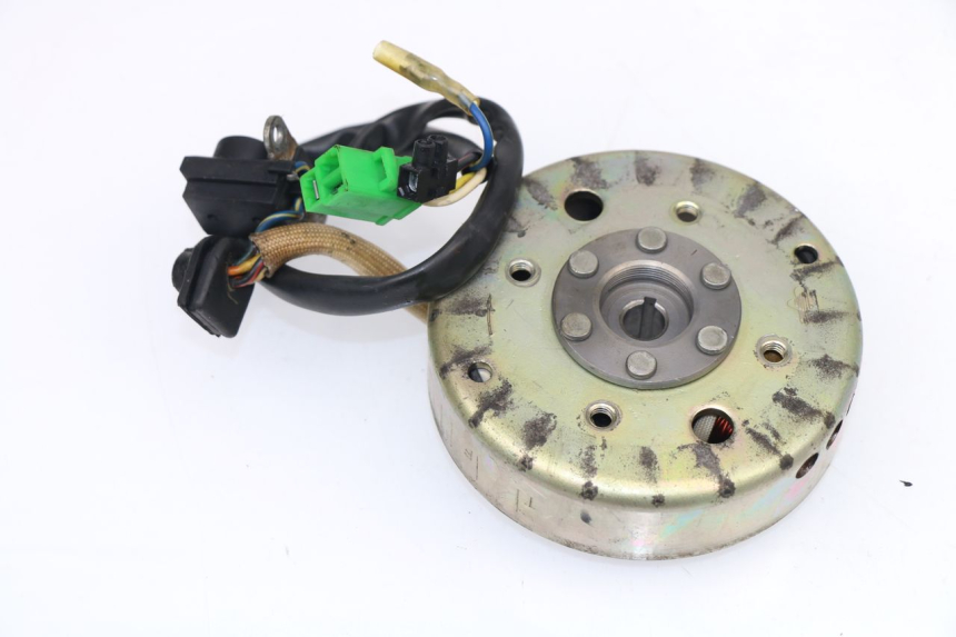 photo de ROTOR STATOR BAOTIAN TRAVEL SPIRIT 50 (2010 - 2012) - Szczegół części
