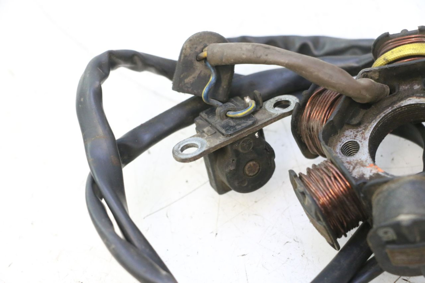 photo de ROTOR STATOR PEUGEOT TREKKER 50 (1995 - 2004) - Punkty mocowania