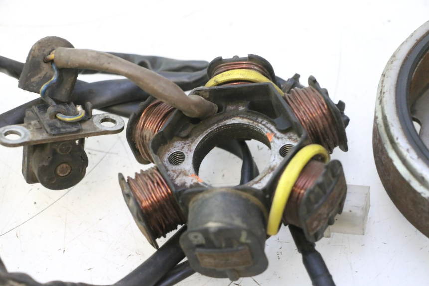 photo de ROTOR STATOR PEUGEOT TREKKER 50 (1995 - 2004) - Część sprawdzona