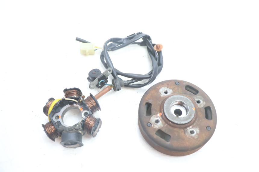 photo de ROTOR STATOR PEUGEOT TREKKER 50 (1995 - 2004) - Widok główny