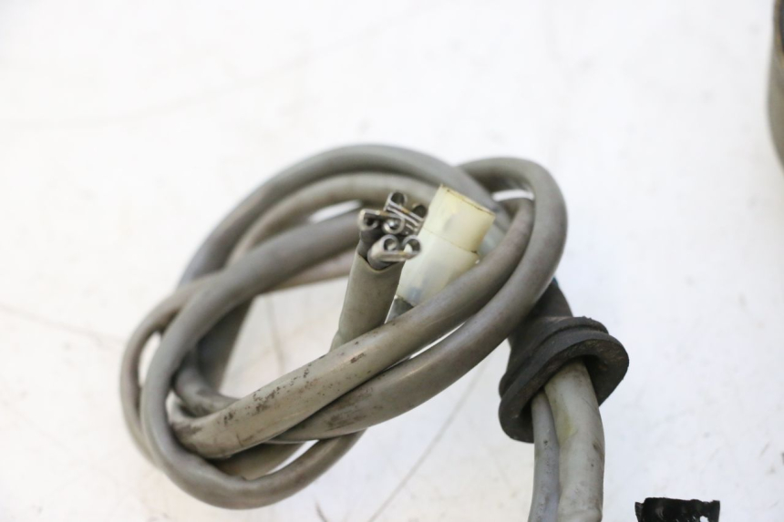 photo de ROTOR STATOR PIAGGIO TYPHOON 50 (2000 - 2009) - Zbliżenie techniczne
