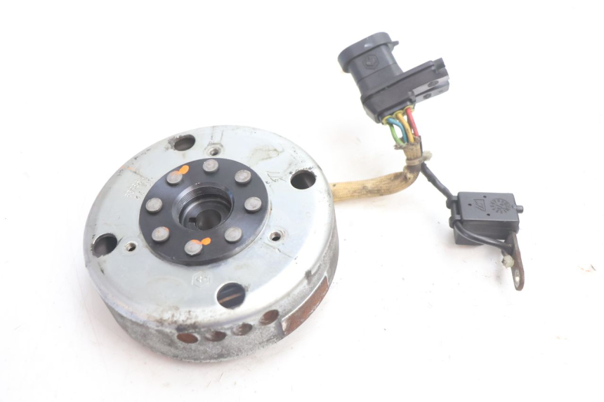 photo de ROTOR STATOR PIAGGIO TYPHOON 50 (2000 - 2009) - Zoom stanu zużycia