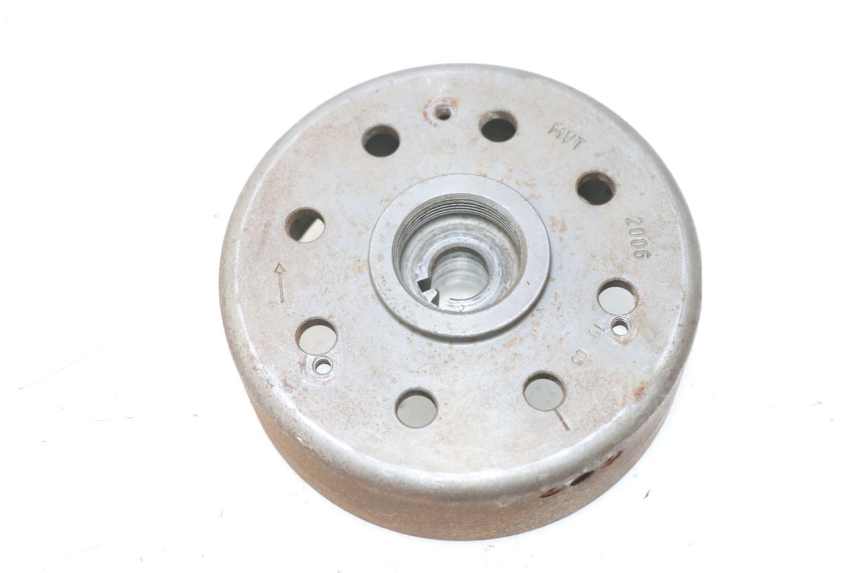 photo de ROTOR STATOR PIAGGIO TYPHOON 50 (1993 - 1999) - Widok z bliska