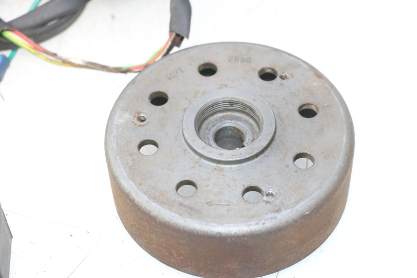 photo de ROTOR STATOR PIAGGIO TYPHOON 50 (1993 - 1999) - Widok profilu