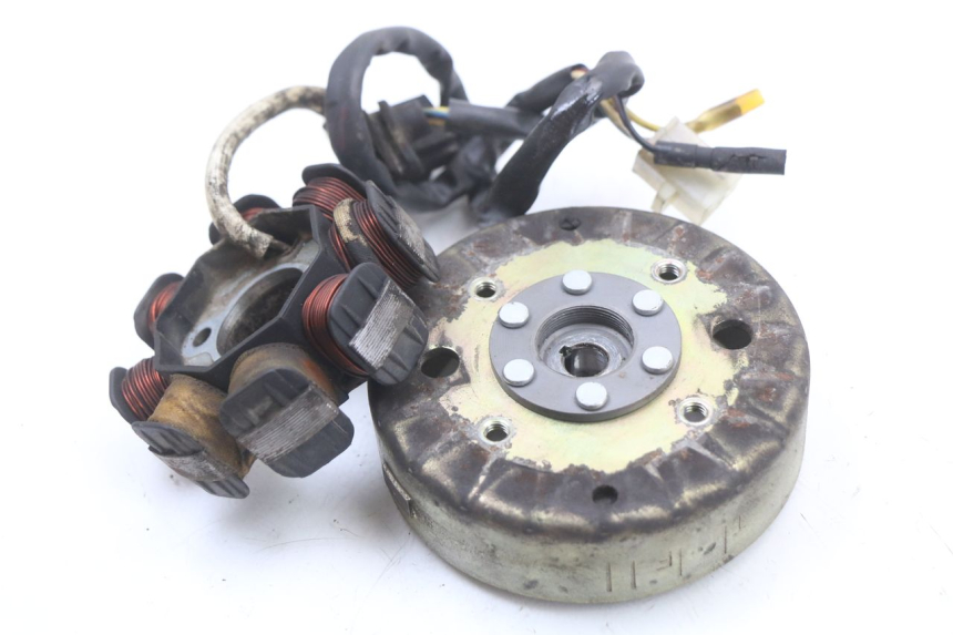 photo de ROTOR STATOR PEUGEOT V-CLIC VCLIC 50 (2007 - 2013) - Widok główny