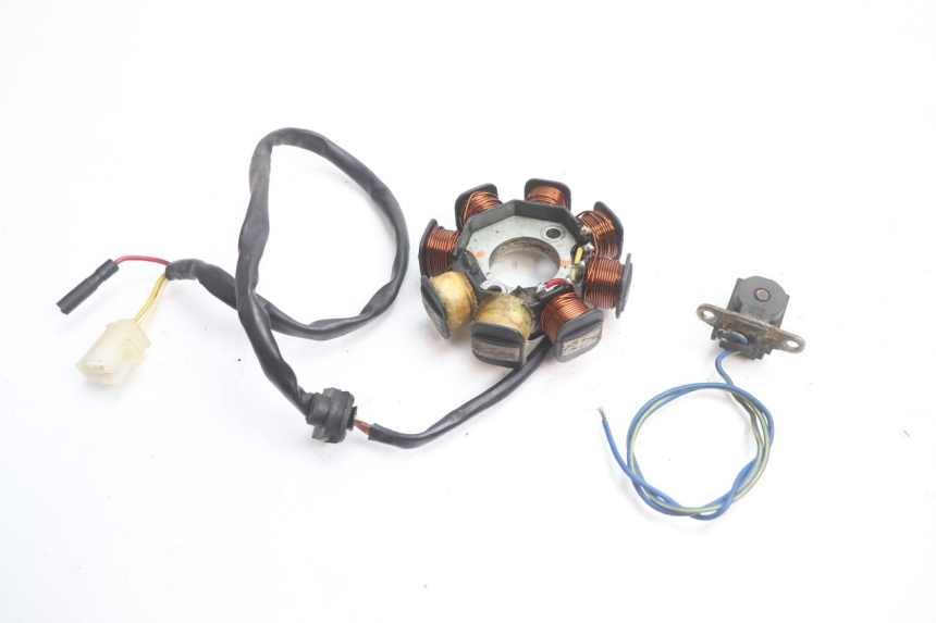 photo de ROTOR STATOR PEUGEOT V-CLIC VCLIC 50 (2007 - 2013) - Widok ogólny