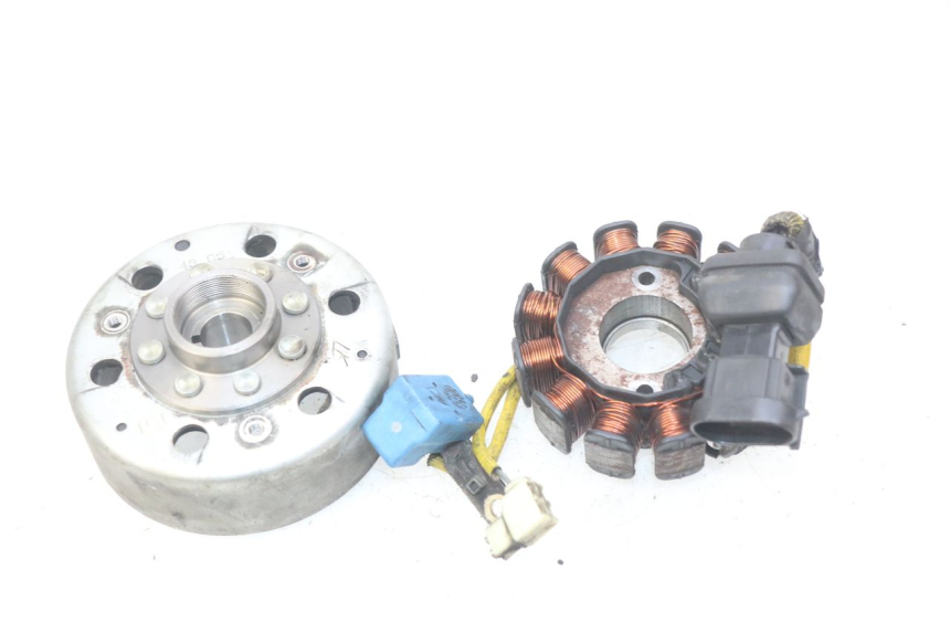 photo de ROTOR STATOR PIAGGIO VESPA LX 125 (2005 - 2010) - Widok główny